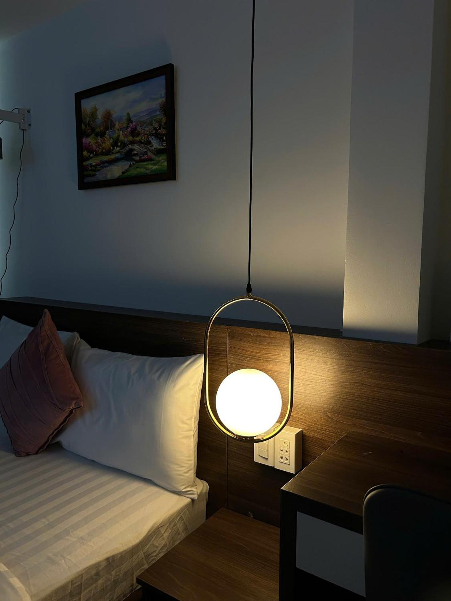 הו צ'י מין סיטי Galaxy Boutique Sai Gon Central Hotel מראה חיצוני תמונה